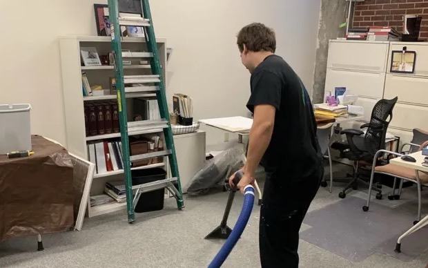 Carpet Pad Water Extraction in Windham, NH